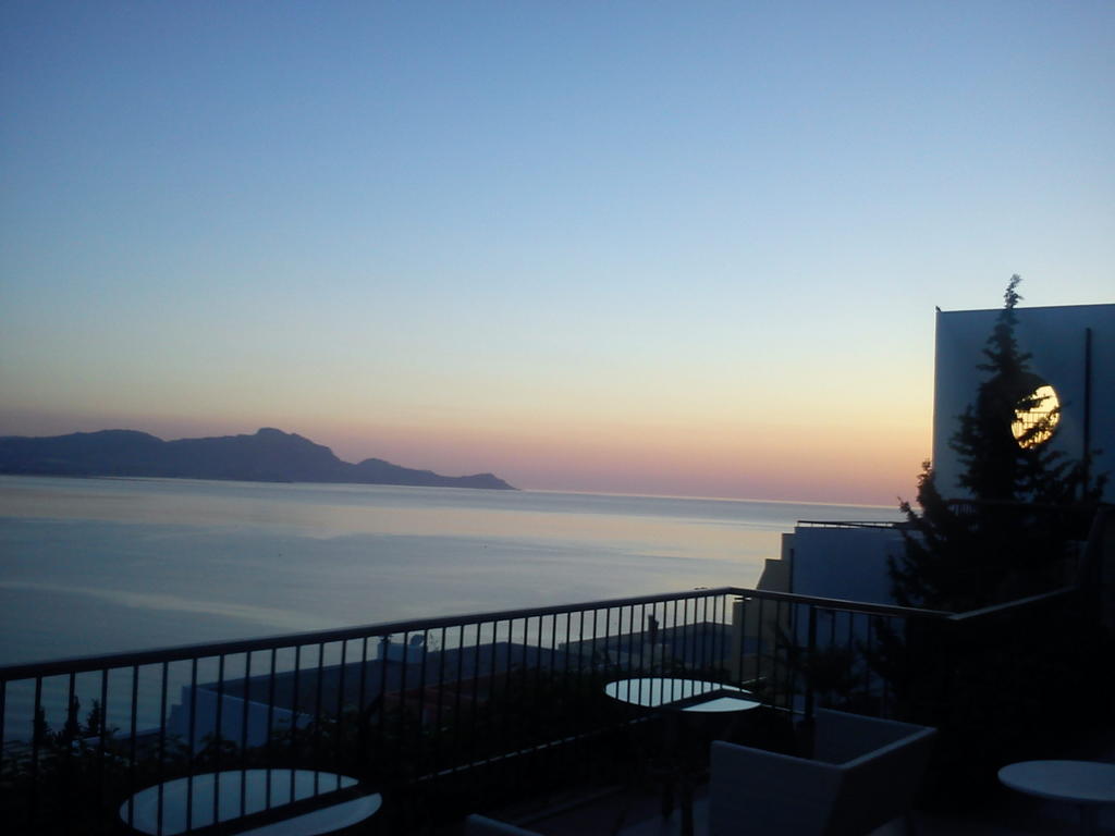Lindos Mare, Seaside Hotel Bagian luar foto